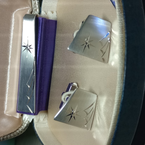 Vtg Marvel Sterling Hand Engraved Cufflink & Tie Bar Set - Picture 5 of 8